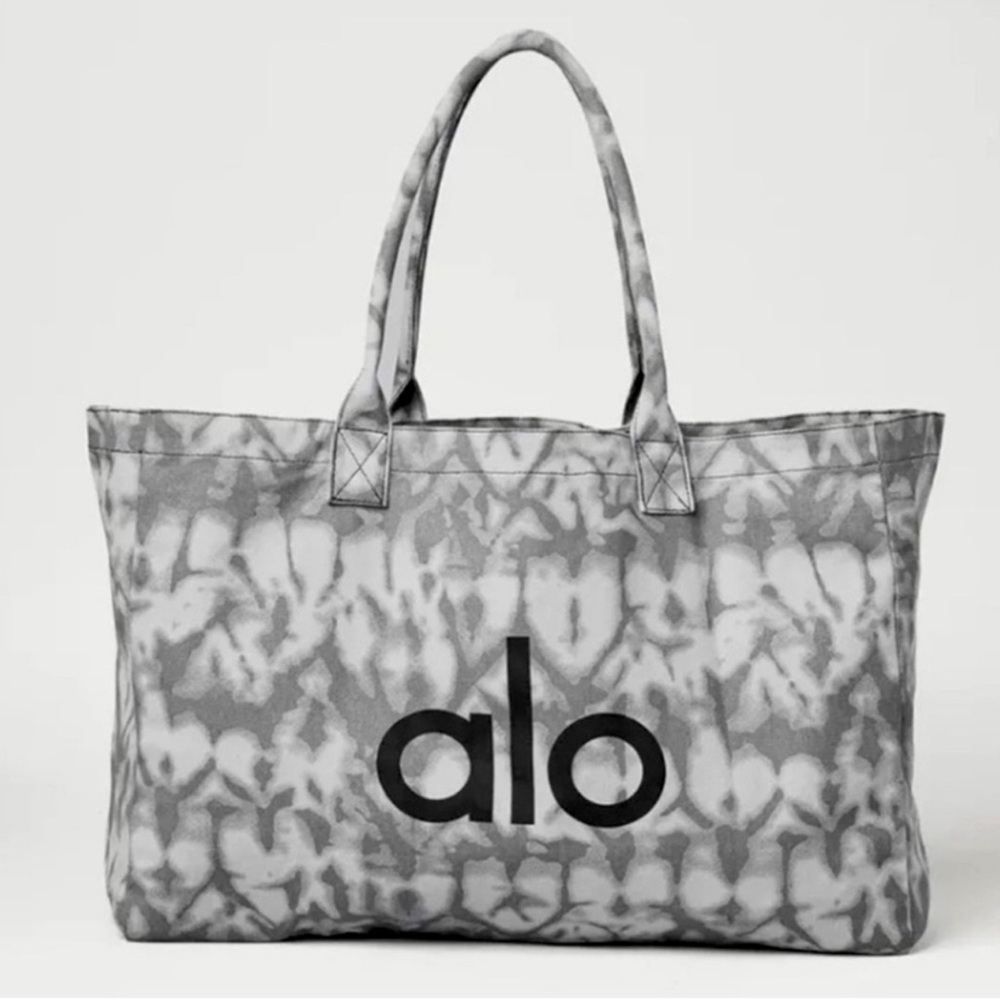 ALO Yoga Iconic Grey Monochrome Tie-Dye Tote